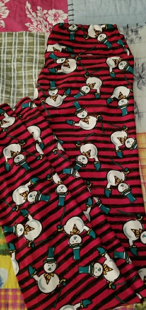 Lularoe Snowman Holiday Leggings